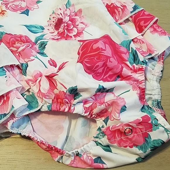 12m Rose Ruffle Romper w/ matching headband - Picture 2 of 3
